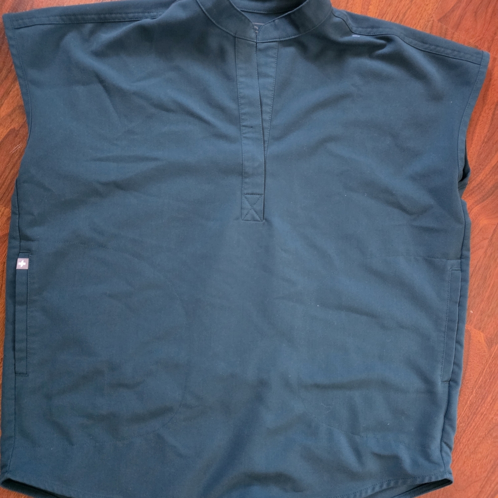 Figs  Deep Teal Top